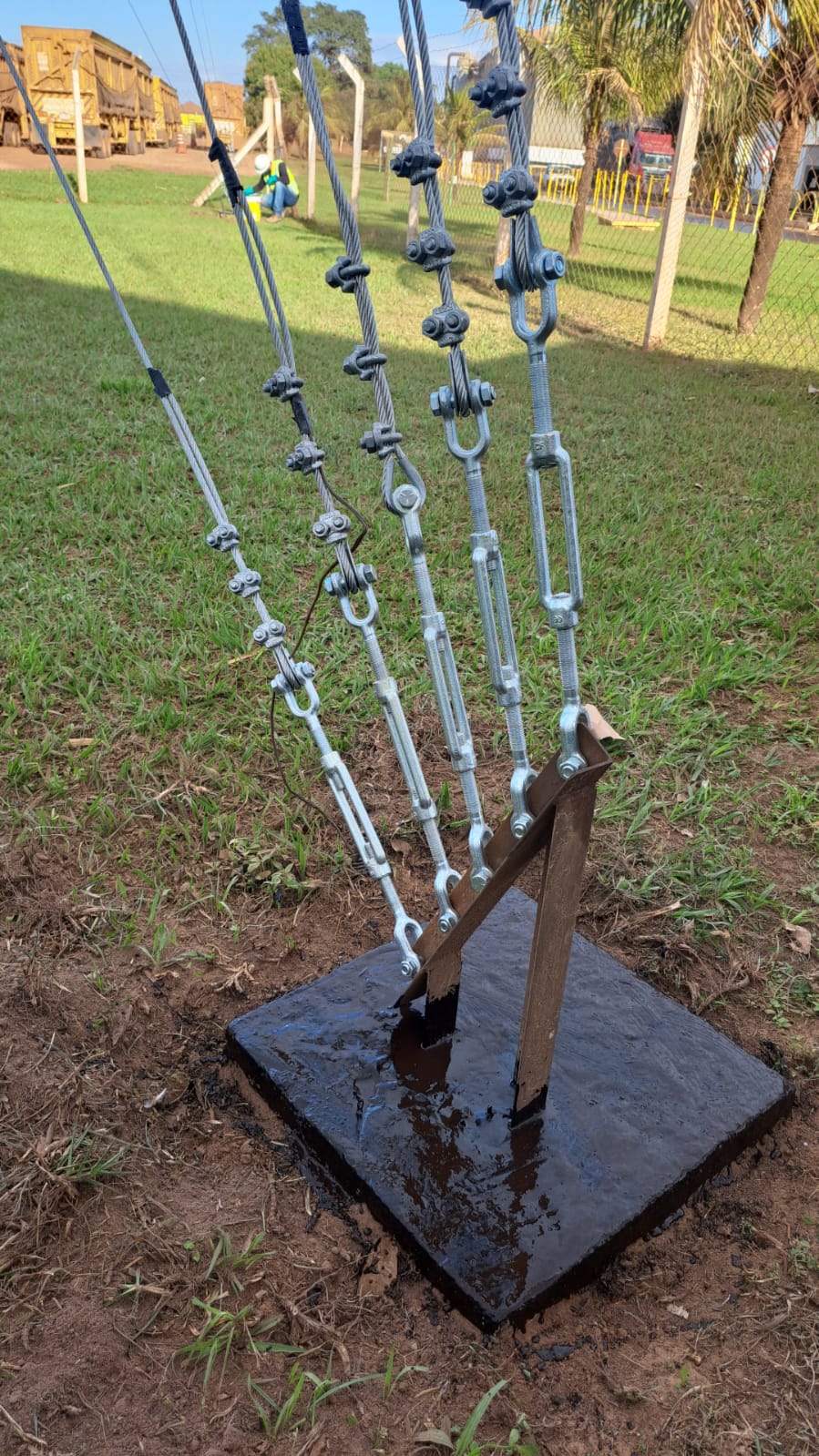 LRS Engenharia e Projetos – Engenharia Civil e Reformas Manutenção em Torre de telecomunicação em Clementina